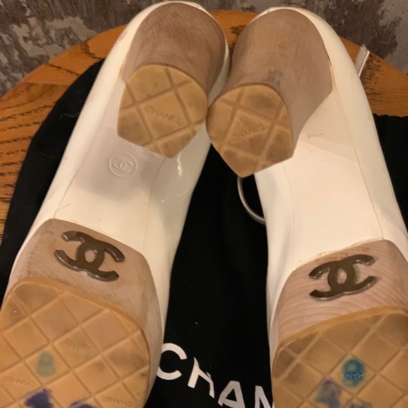 Chanel peep toe platforms sz 41 - Picture 9 of 16